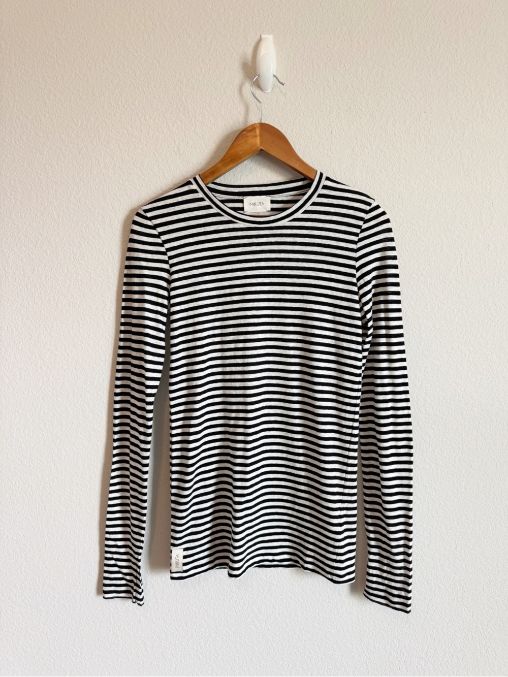 MIKUTA The Striped Cotton Linen Thin Longsleeve Elevated Basic Tee Size Small